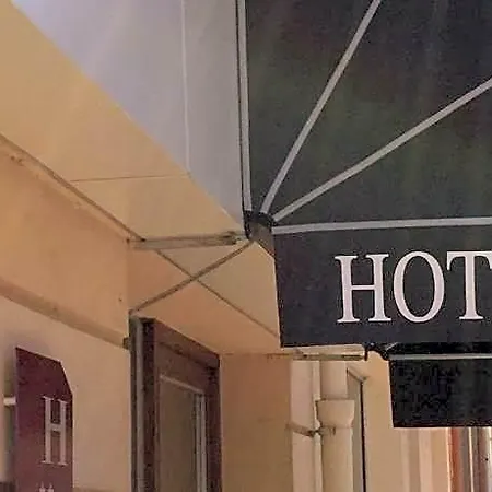 L'hotel De L Avenue