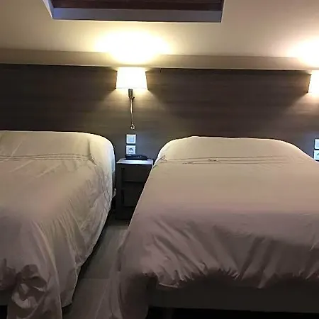 L'hotel De L Avenue Отель 2*