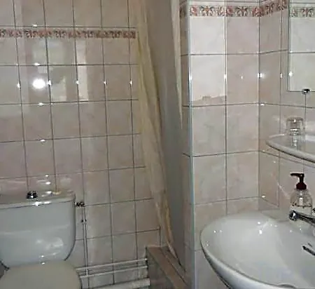 Отель L'hotel De L Avenue