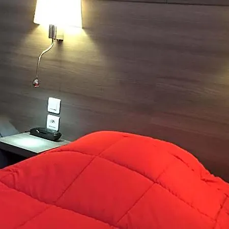 호텔 L'hotel De L Avenue